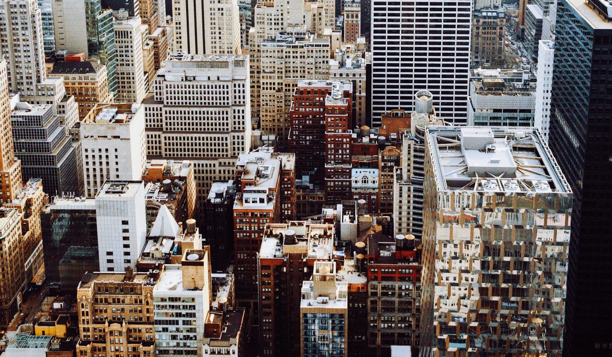 NEW YORK_zach-miles-Y84-eo8drzk-unsplash.jpg