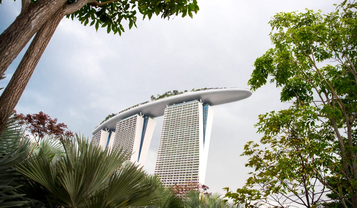 SINGAPORE_jacob-peters-lehm-17IW7yH4U2o-unsplash.jpg