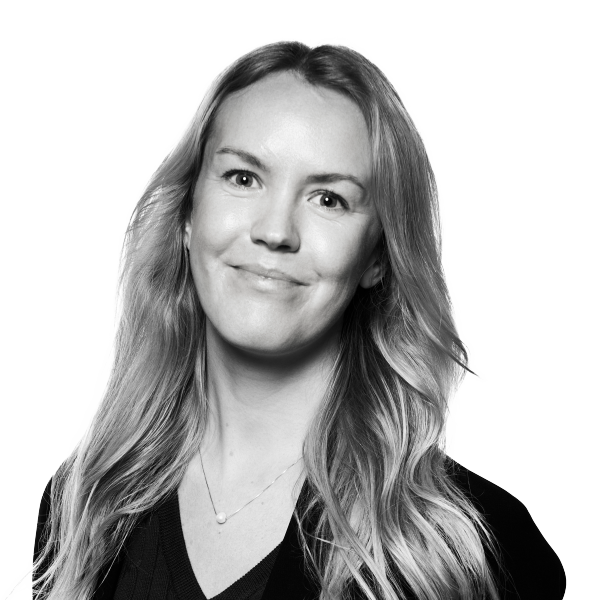 Lisa Östberg transparent 2.png