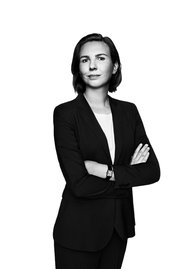 Andrea Staxberg isolated.png