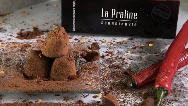 lapraline1-1024x441