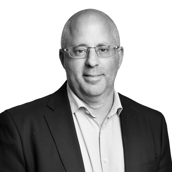 Mikael Johansson - transparent.png