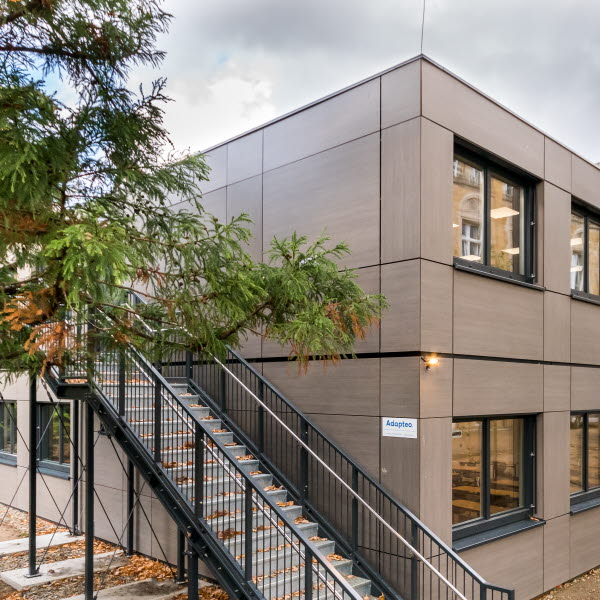 Hybrid - Adapteo 008.jpg