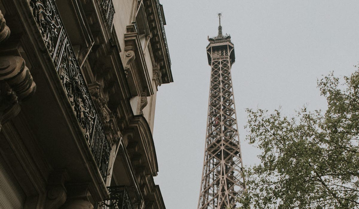 PARIS_daniel-roe-pXh99EfQqvE-unsplash.jpg
