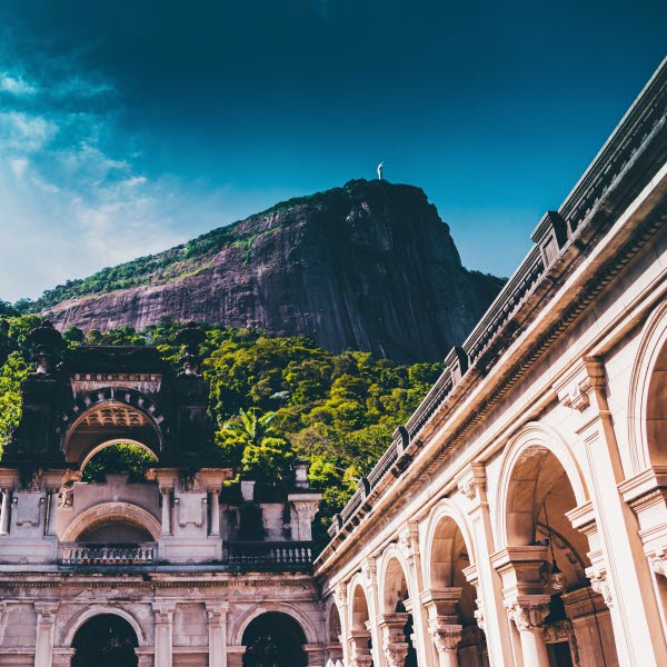 BRAZIL_krys-amon-mrdlxnP7hSg-unsplash.jpg