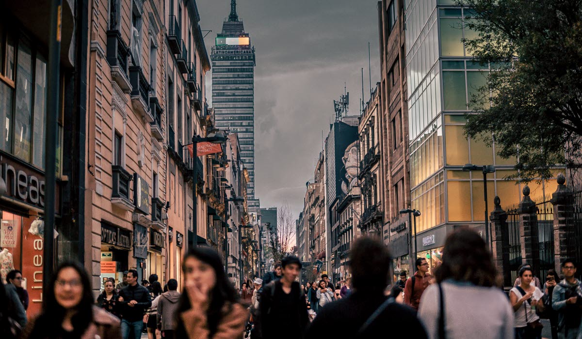 MEXICO CITY_jezael-melgoza-KbR06h9dNQw-unsplash.jpg