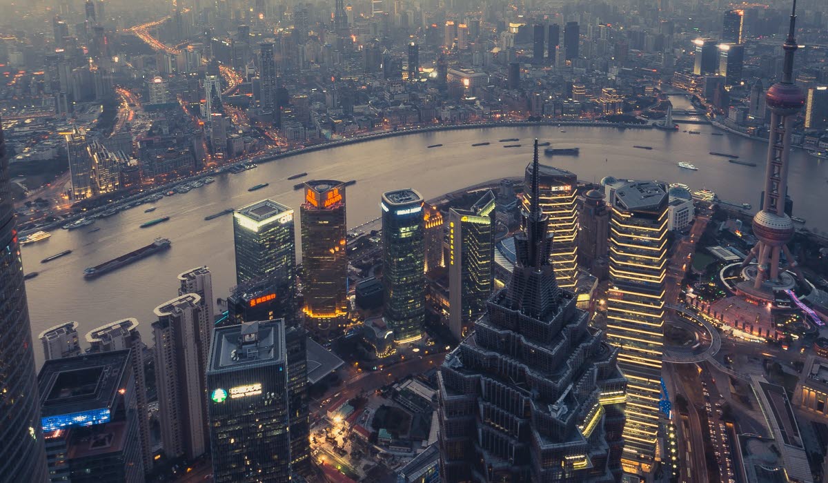 SHANGHAI_marc-olivier-jodoin-uqmOB8z9YvM-unsplash.jpg